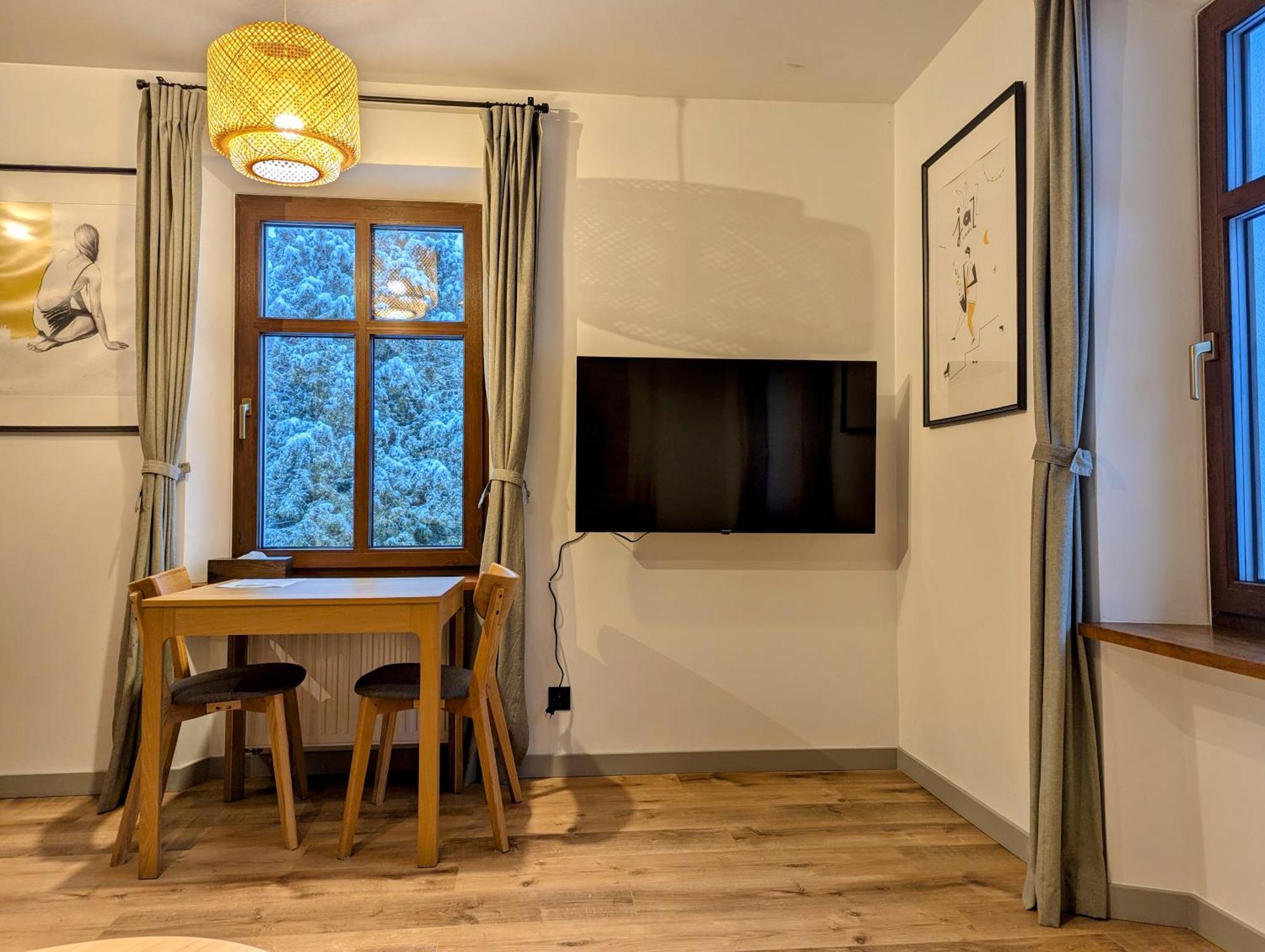Willa Bywaj Zdroj Lądek-Zdrój 部屋 写真